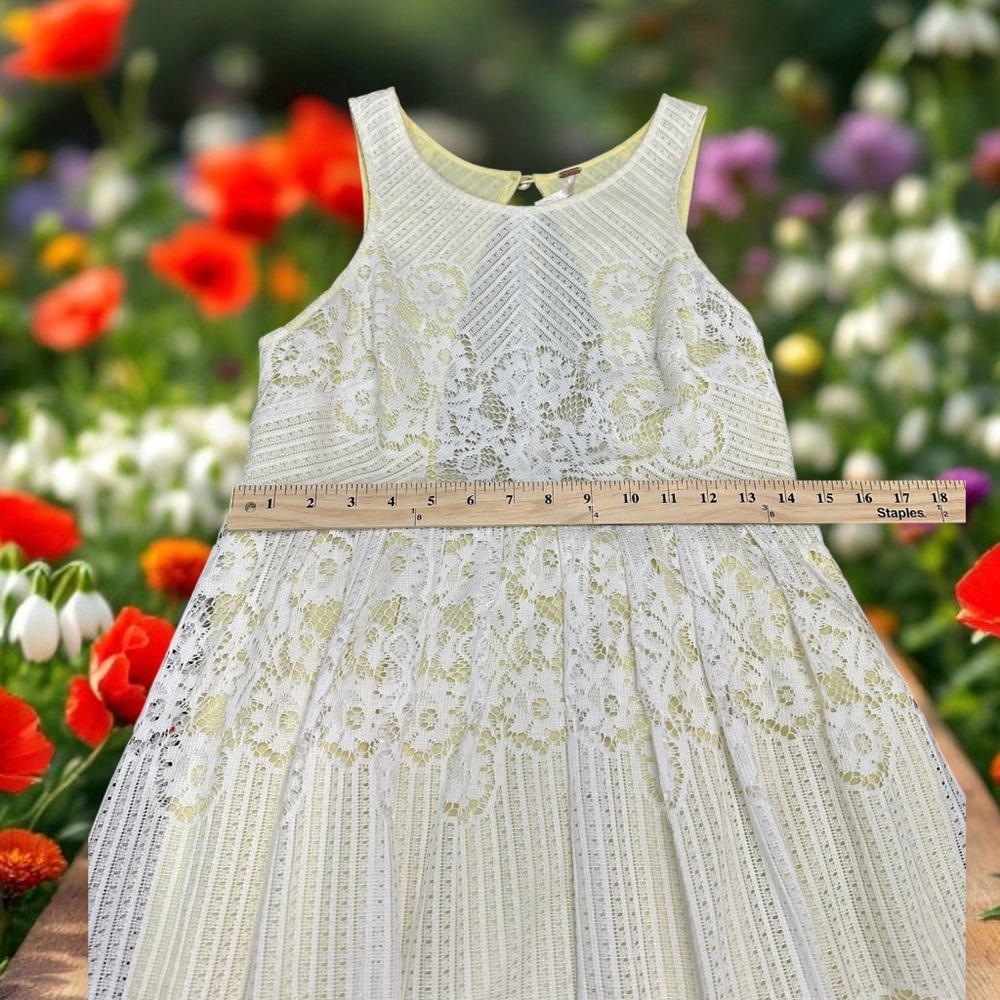 Free People Lacey Cocktail Dress. White / Butter Yellow Lined. Size: 4 - Picture 5 of 11